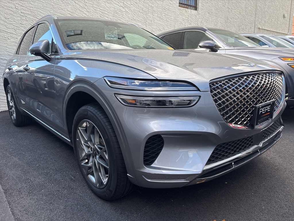 2023 GENESIS GV70 Standard