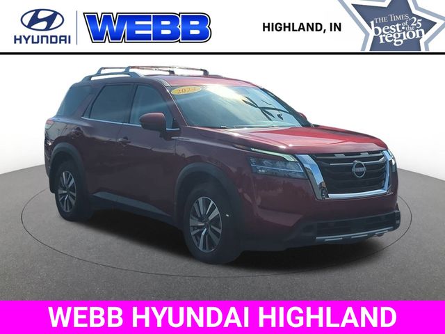 2024 Nissan Pathfinder SL's photo