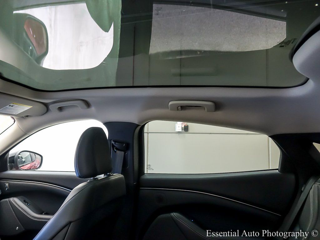 2023 FORD MUSTANG MACH-E - Image 12