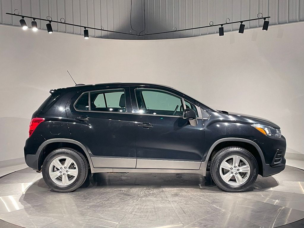 2019 Chevrolet Trax LS photo 8