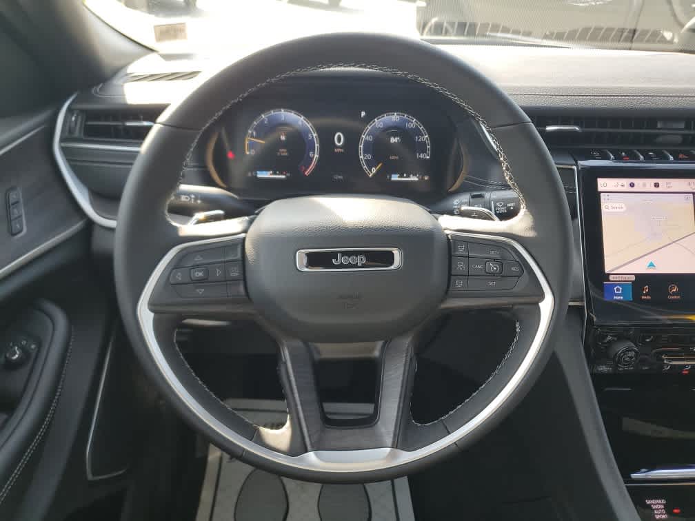 2025 Jeep Grand Cherokee Limited photo 19