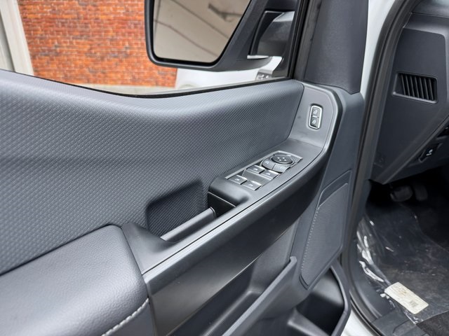 2025 Ford F-150 STX photo 10