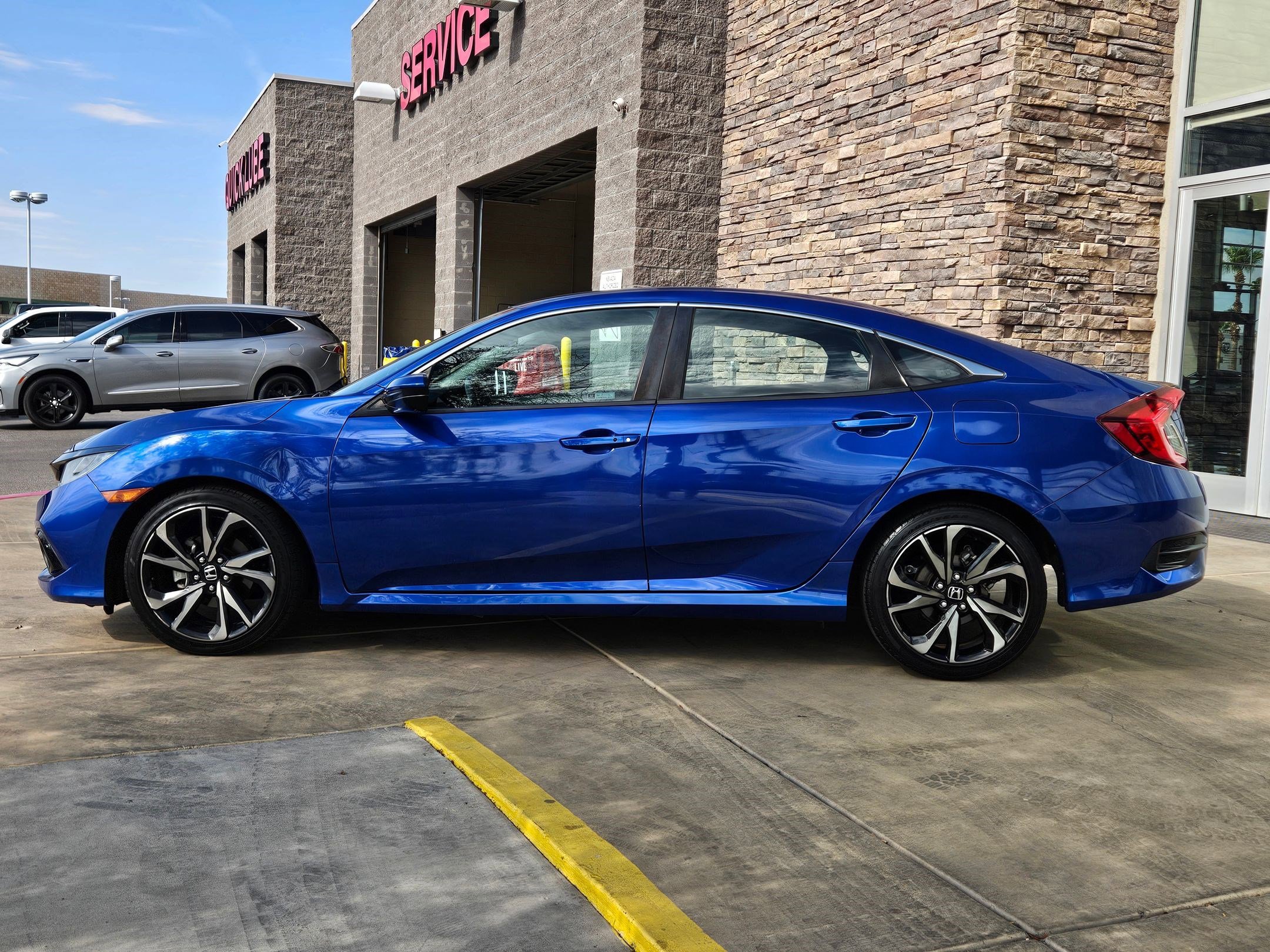 2020 Honda Civic Sport photo 2