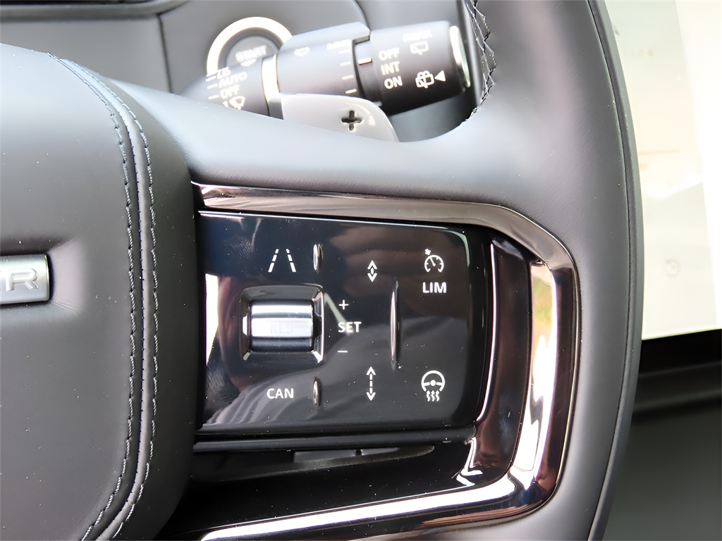 2025 Land Rover Range Rover Velar SE photo 37