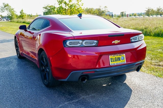 2016 Chevrolet Camaro 1LT photo 23