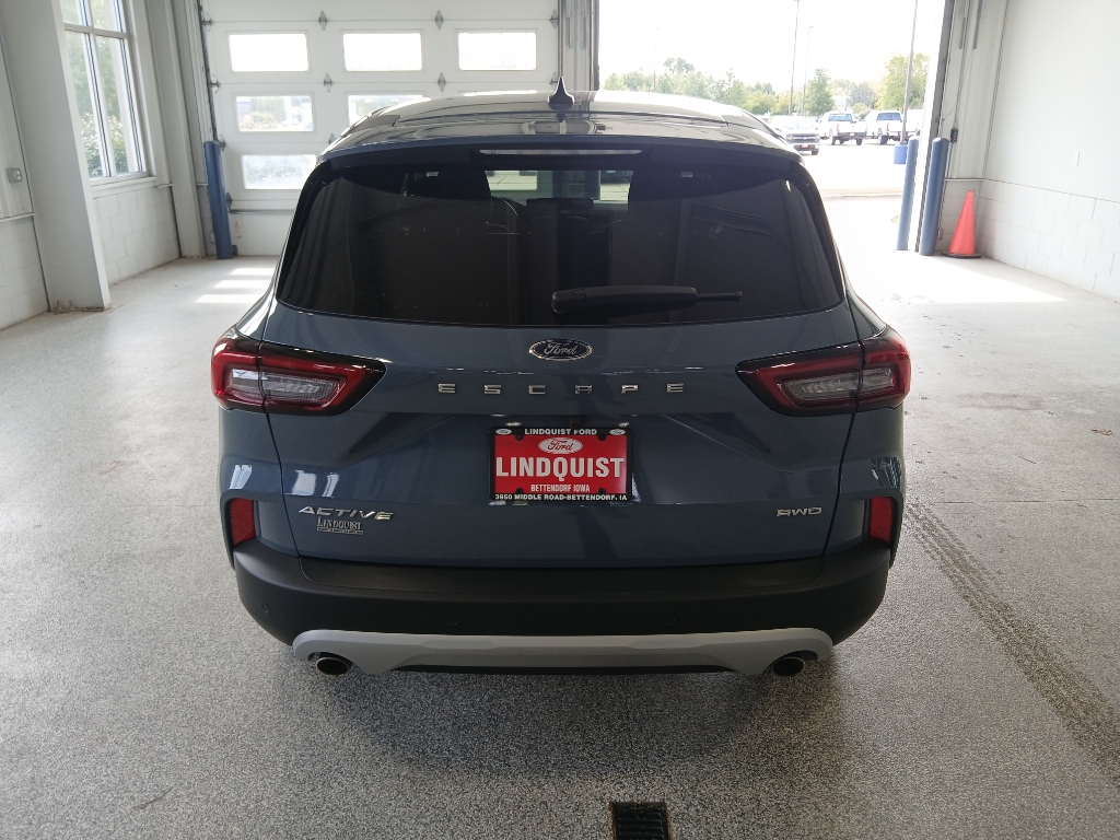 2023 Ford Escape Active photo 4