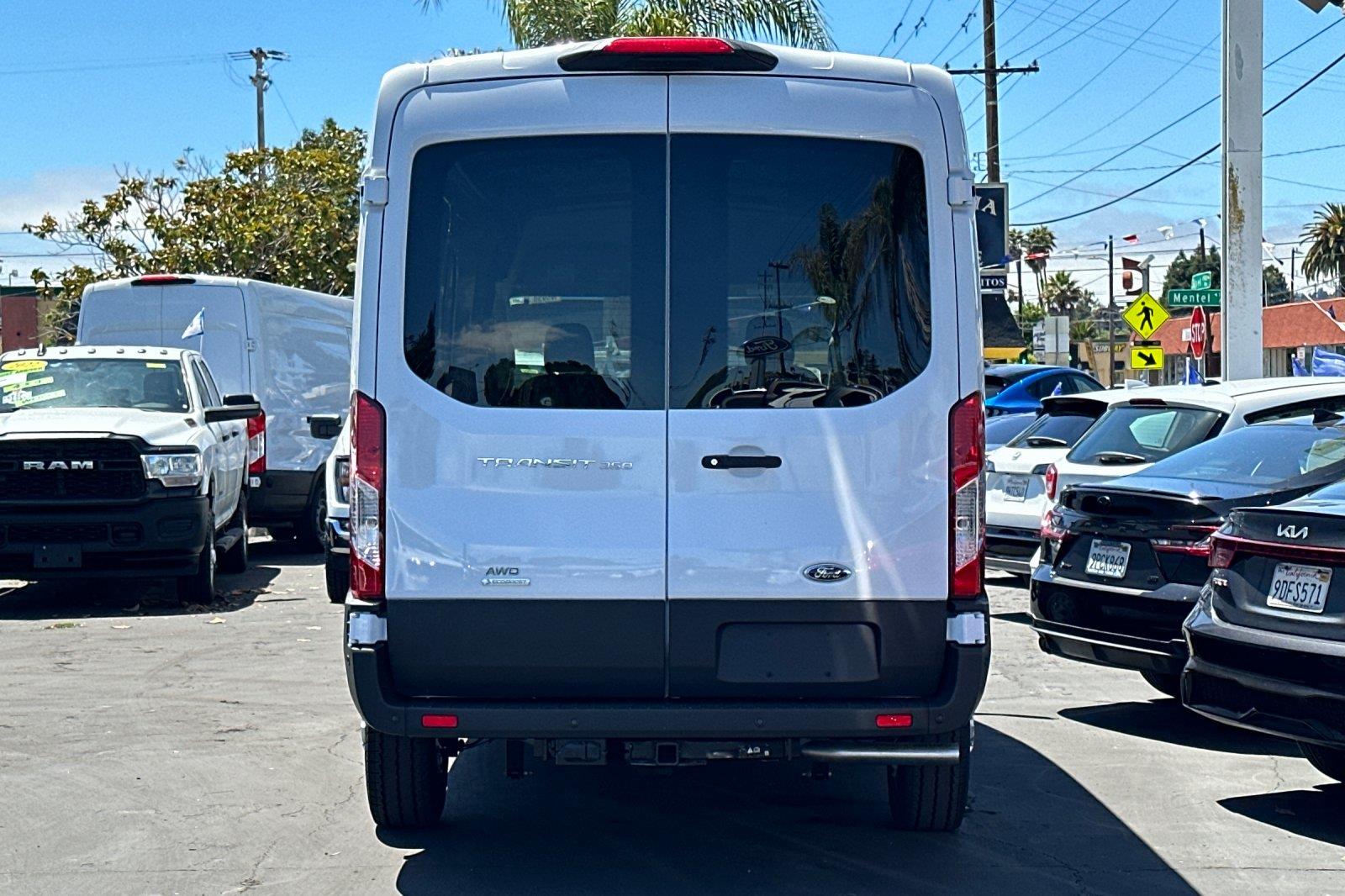 2025 Ford Transit Cargo Van photo 3