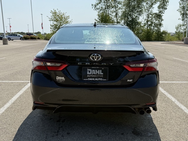 2023 Toyota Camry SE photo 14