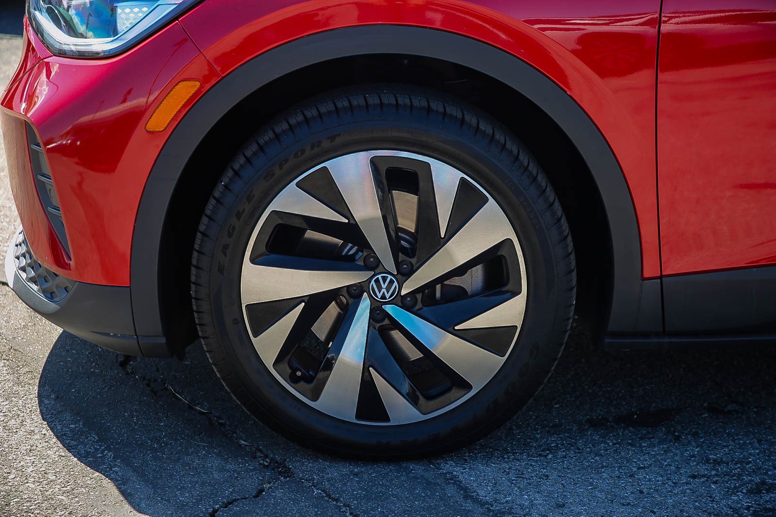 2021 Volkswagen ID.4 Pro S photo 8