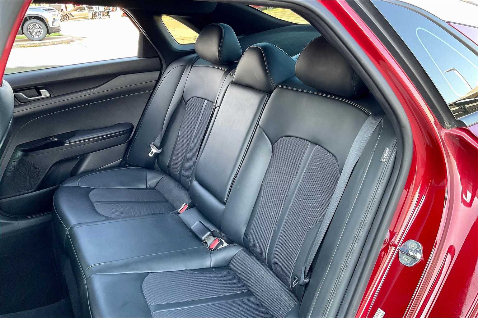 2023 Kia K5 GT-Line photo 17