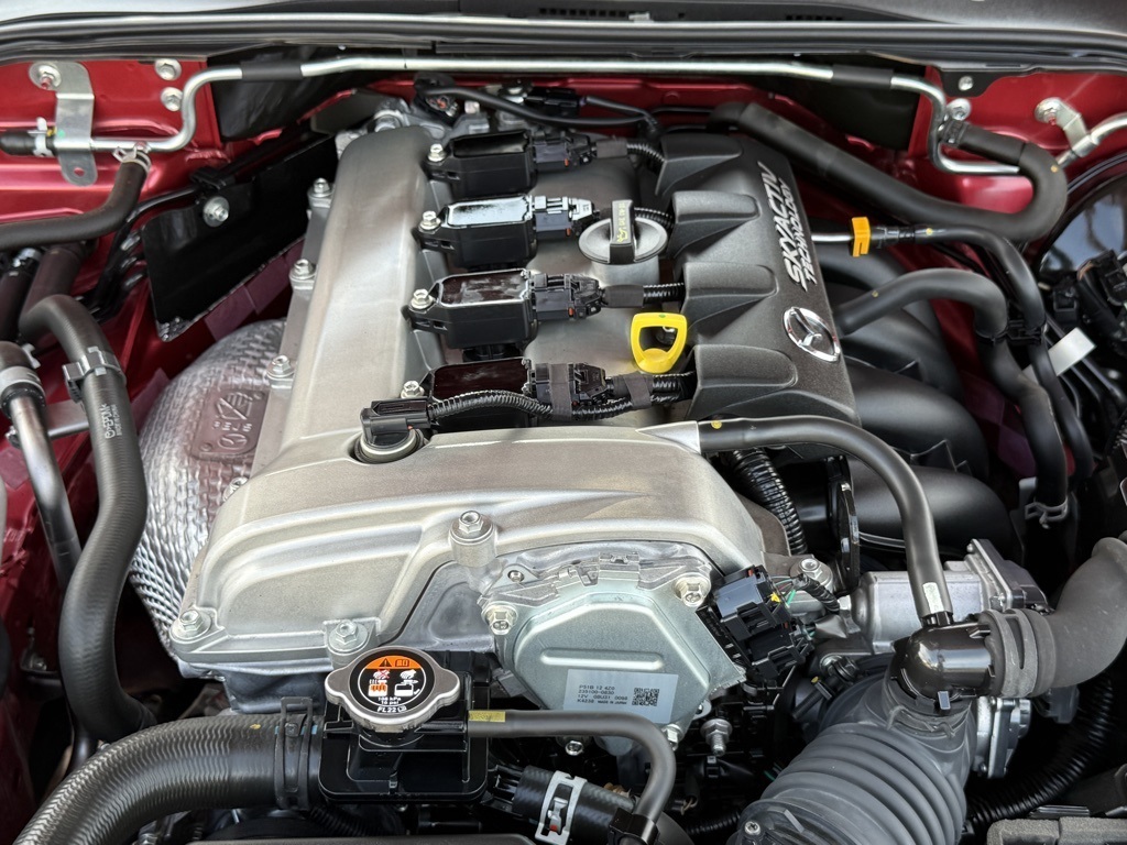 2017 Mazda MX-5 Miata RF Miata Grand Touring photo 32