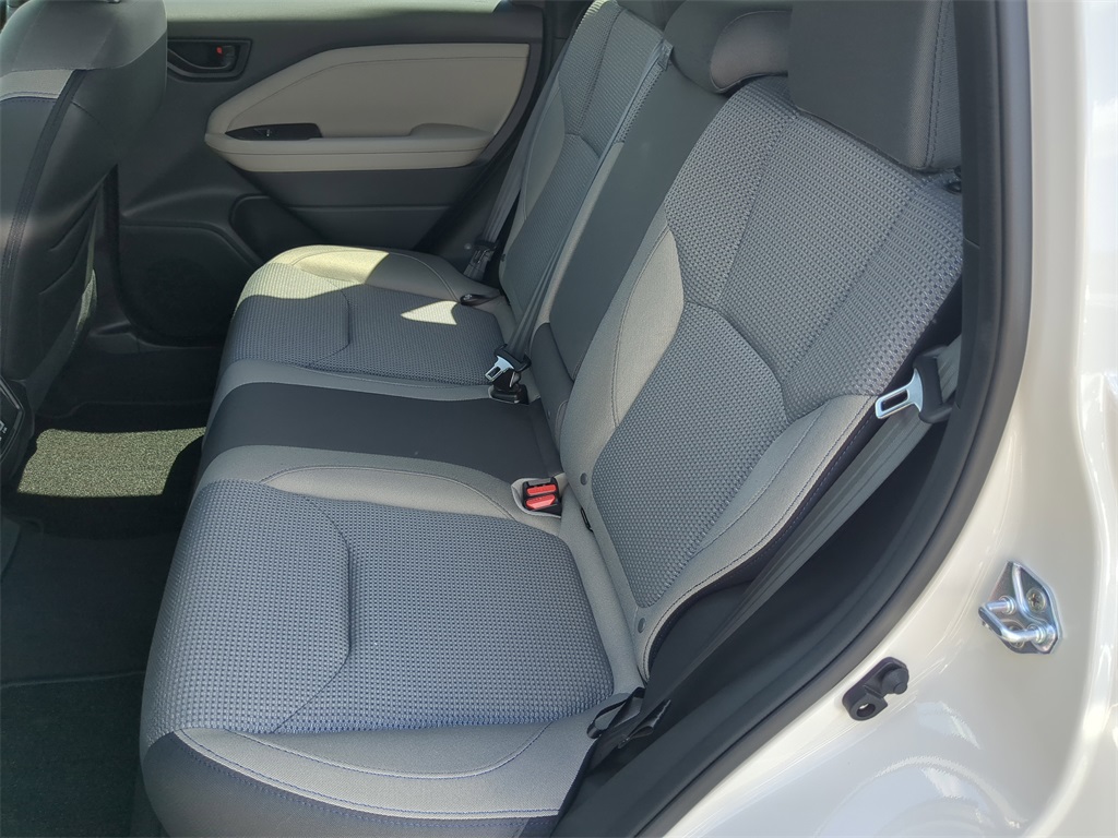 2025 Subaru Forester Premium Base photo 13