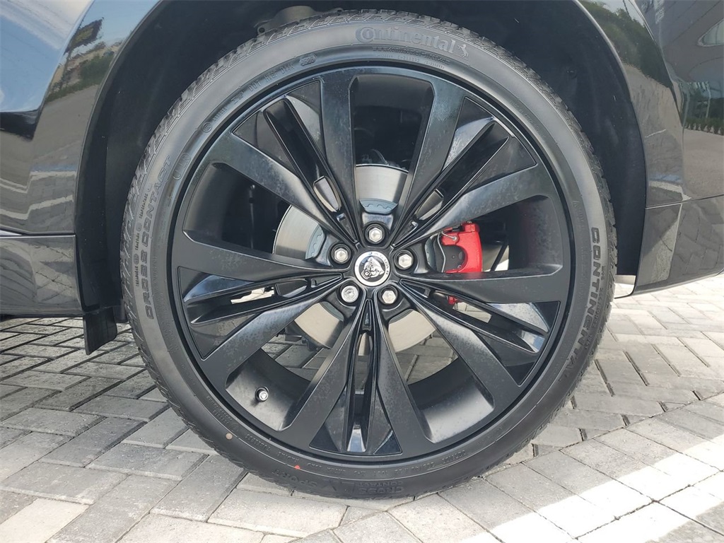2026 Jaguar F-PACE P400 R-Dynamic S photo 13