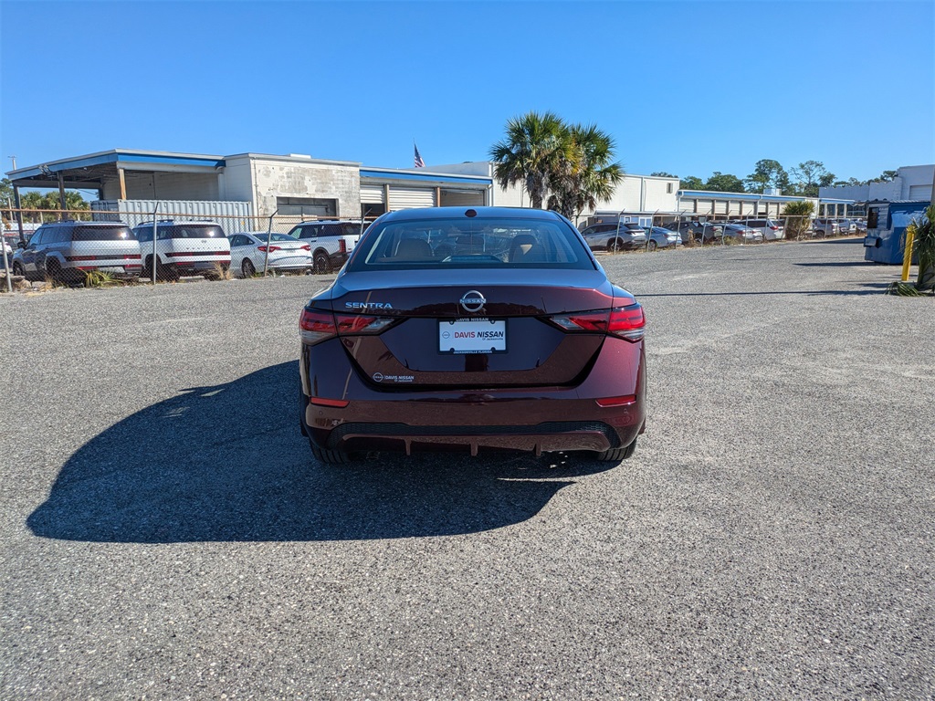 2025 Nissan Sentra SV photo 4