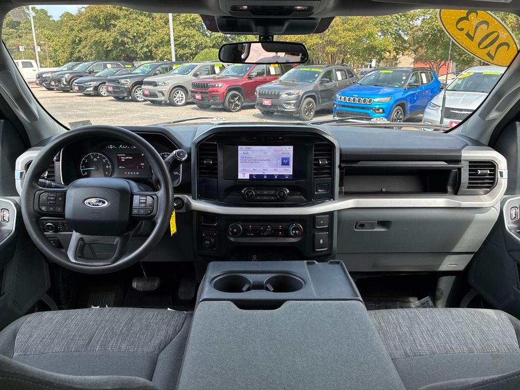 2023 Ford F-150 XLT photo 12