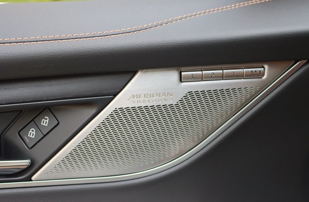 2026 JAGUAR PACE P400 - Image 11