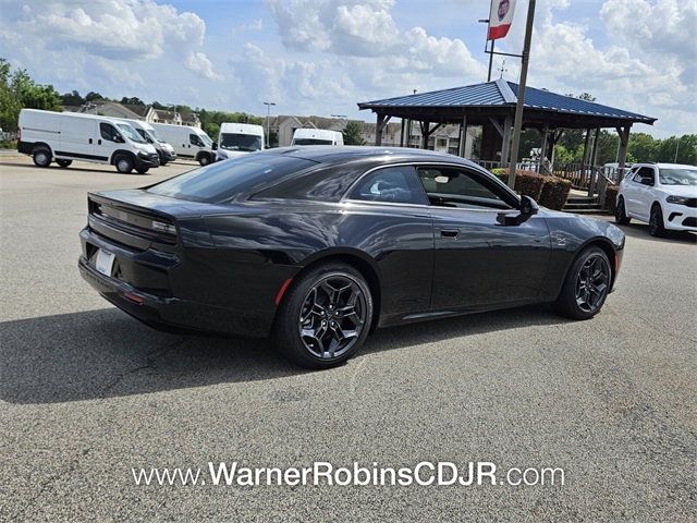 2025 Dodge Charger Daytona R/T photo 8