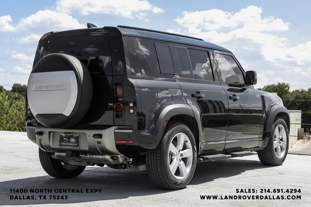 2025 Land Rover Defender 110 X-Dynamic SE photo 7
