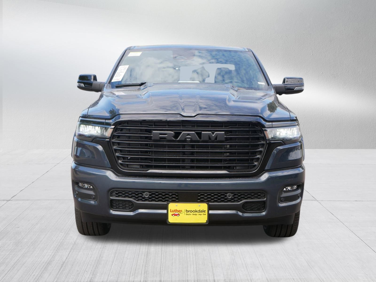 2026 Ram 1500 Laramie photo 2