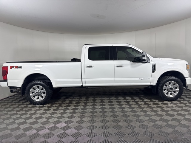 2021 Ford F-350 Platinum photo 2