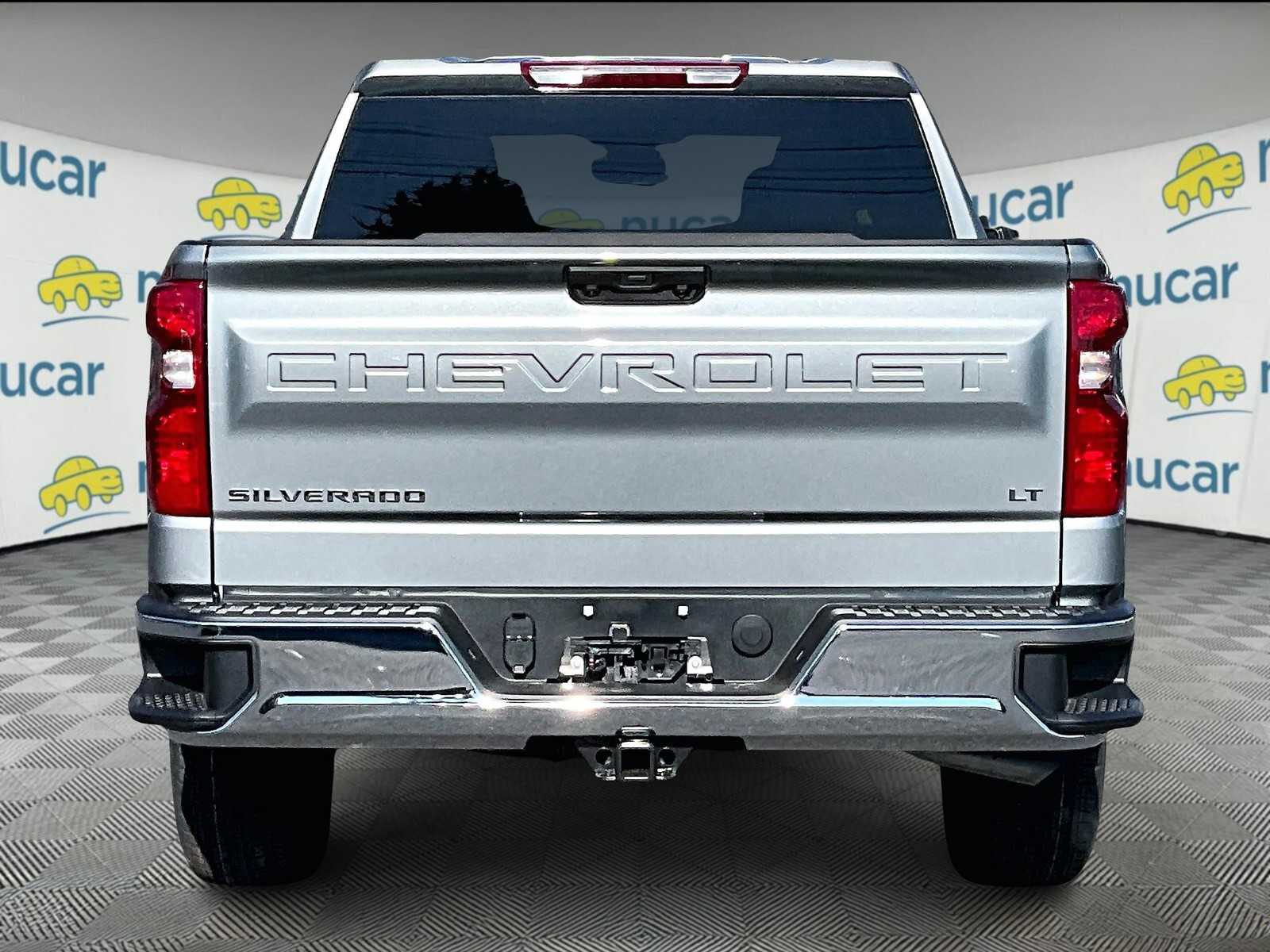 2025 Chevrolet Silverado 1500 LT photo 5