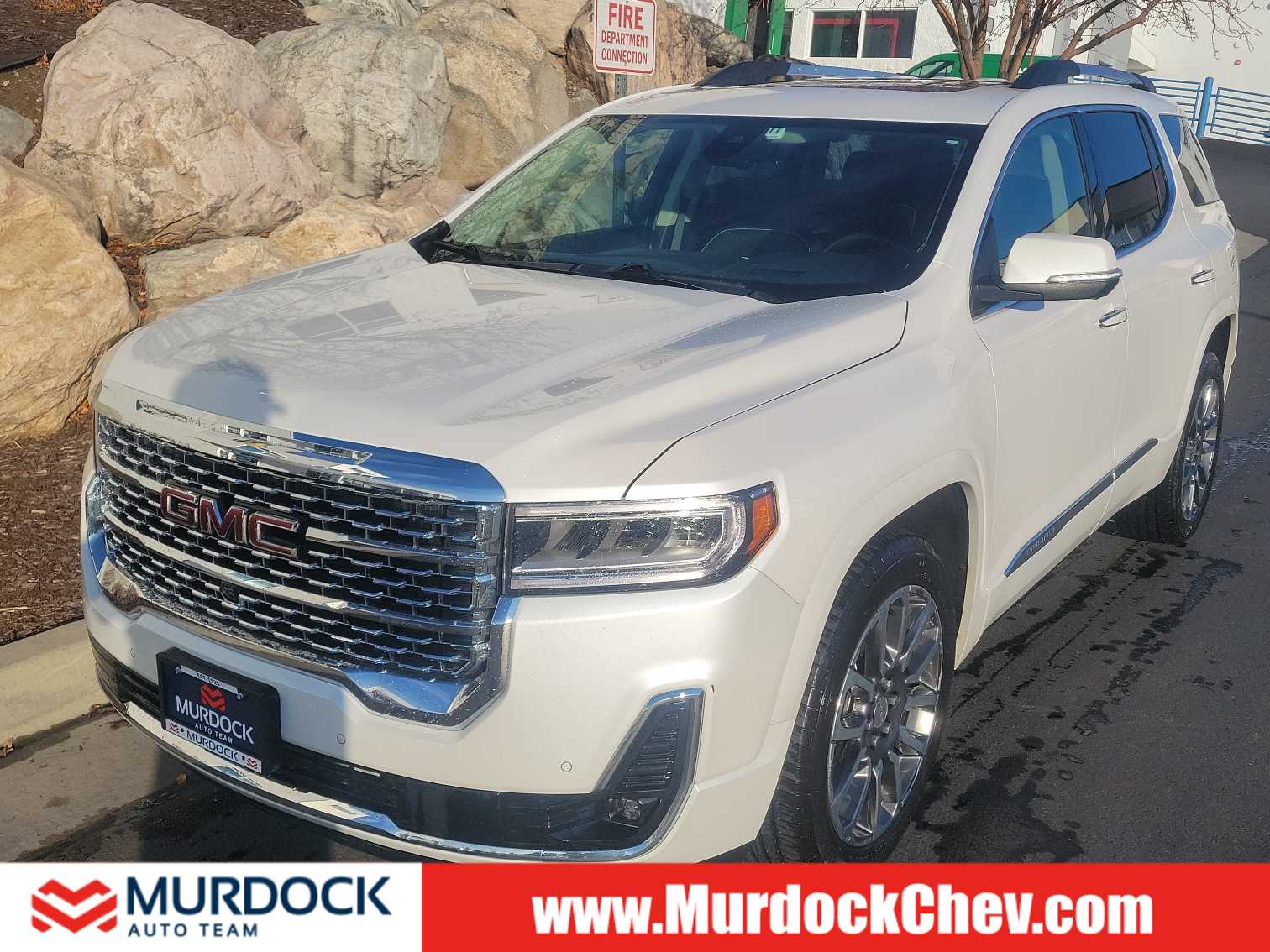 2021 GMC Acadia Denali's photo