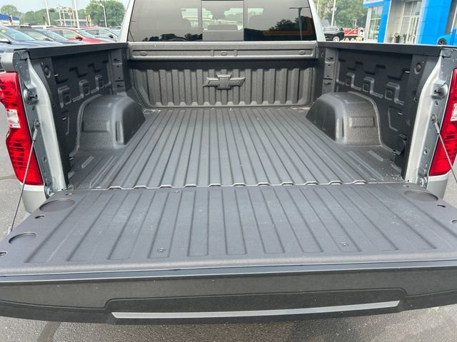 2025 Chevrolet Silverado 1500 LT photo 21