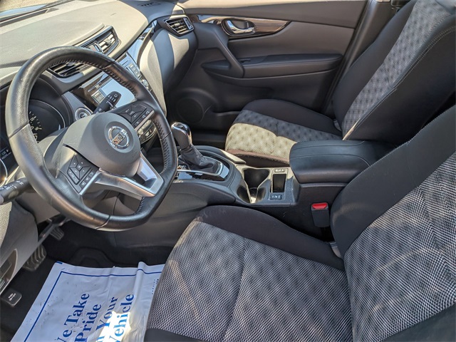2021 Nissan Rogue Sport SV photo 8