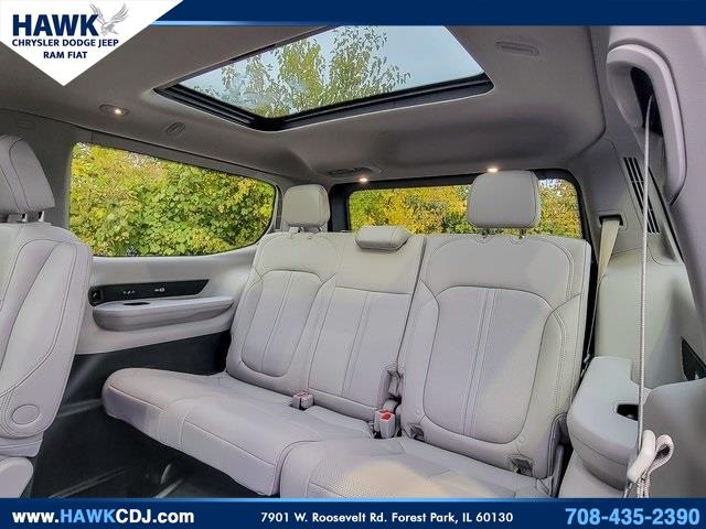 2024 JEEP WAGONEER - Image 12