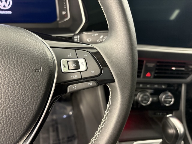 2021 Volkswagen Jetta SEL photo 13