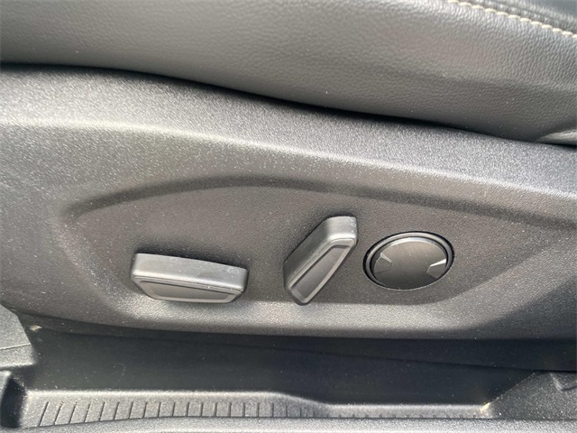 2024 Ford Edge SEL photo 20
