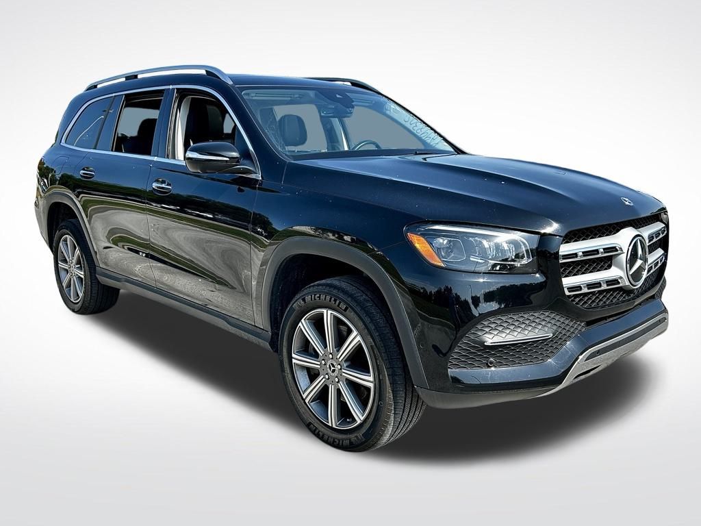 2023 Mercedes Benz GLS 450 4MATIC photo 2