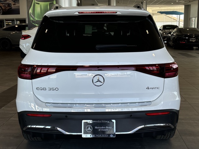 2025 Mercedes Benz EQB 350 4MATIC photo 3