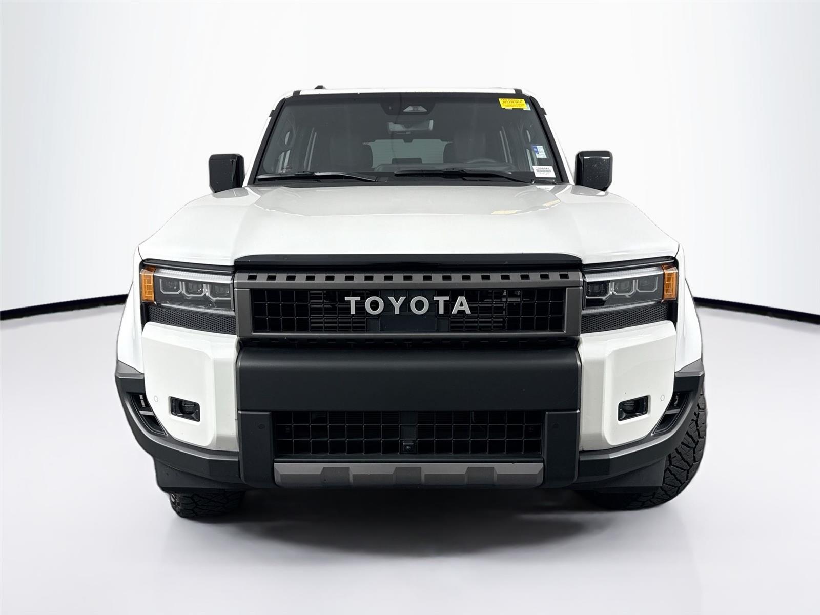2025 Toyota Land Cruiser photo 3