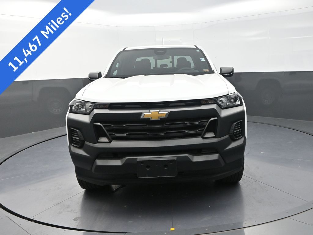 2023 Chevrolet Colorado Work Truck photo 2