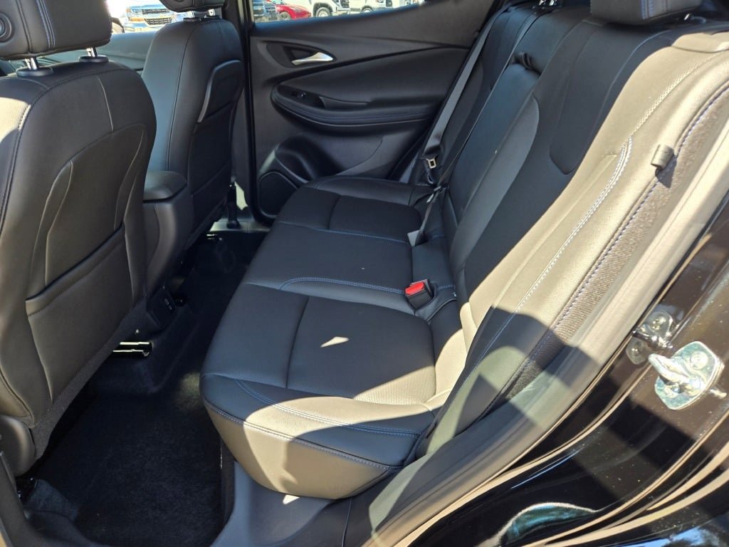 2026 Buick Encore GX Sport Touring photo 13
