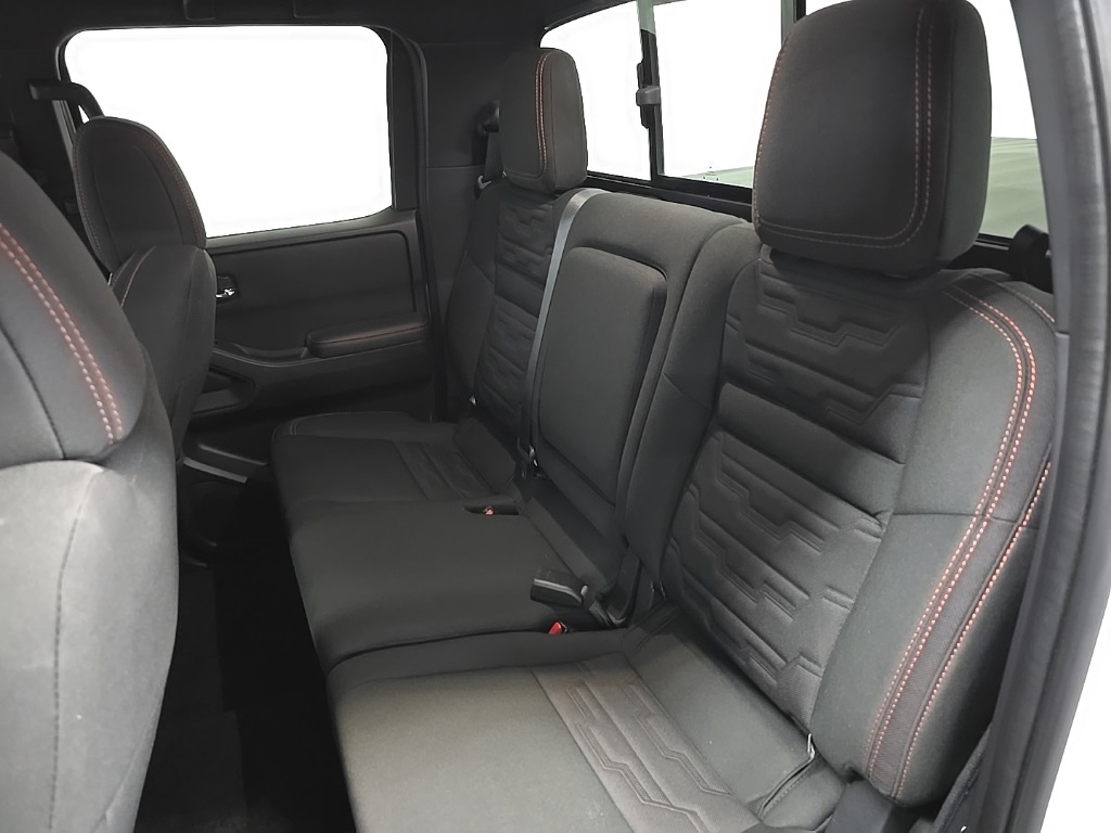 2023 Nissan Frontier PRO-4X photo 31
