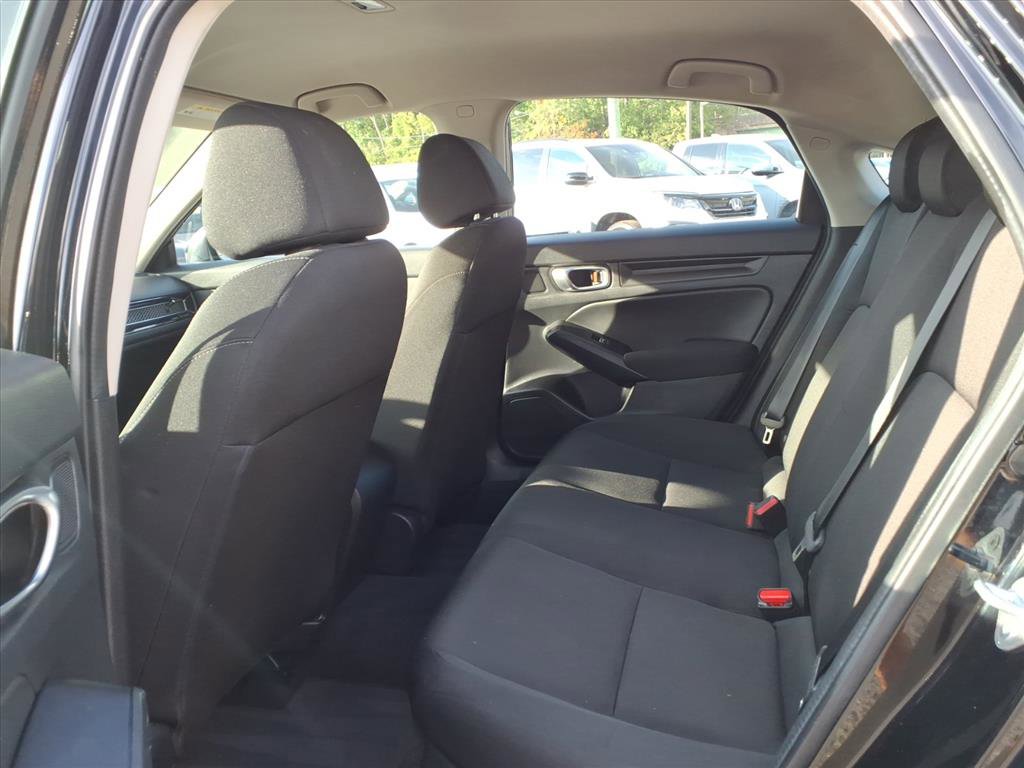 2023 Honda Civic Hatchback LX photo 13