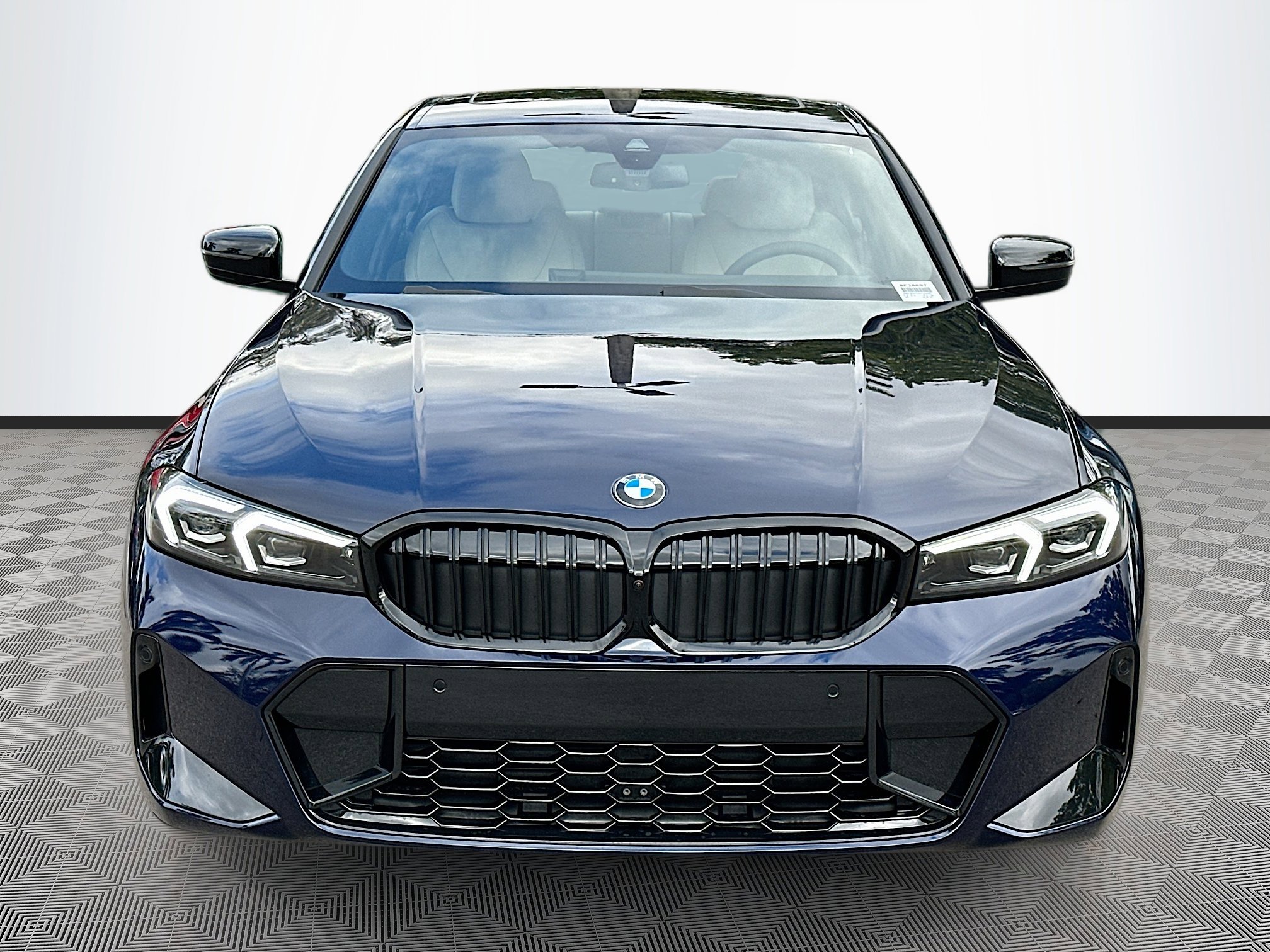 2025 Bmw 330i photo 2