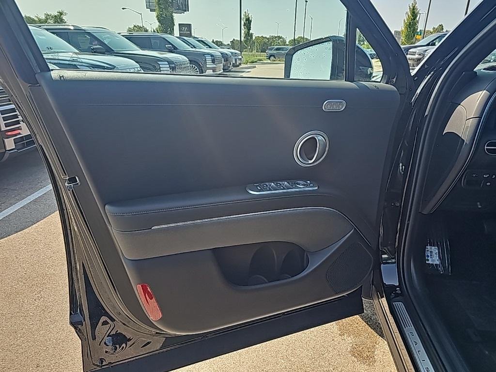 2026 Hyundai Palisade Calligraphy photo 9