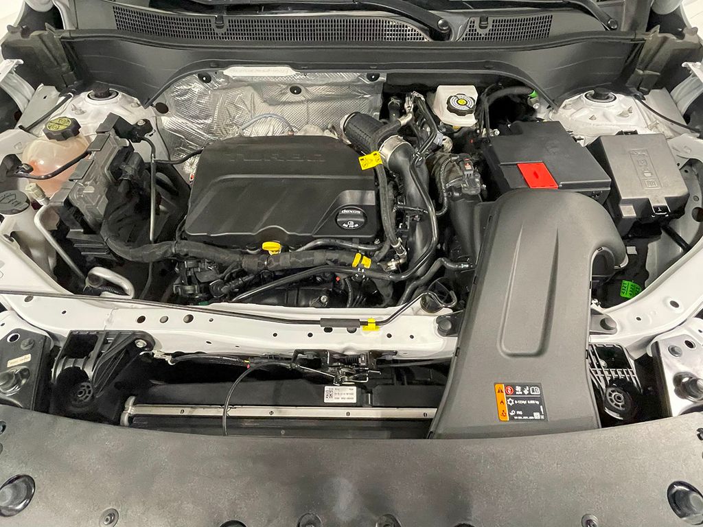 2024 Chevrolet Trax LT photo 23