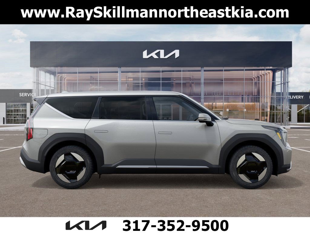 2026 Kia EV9 Light Long Range photo 6