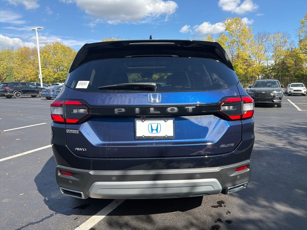 2023 Honda Pilot Elite photo 4