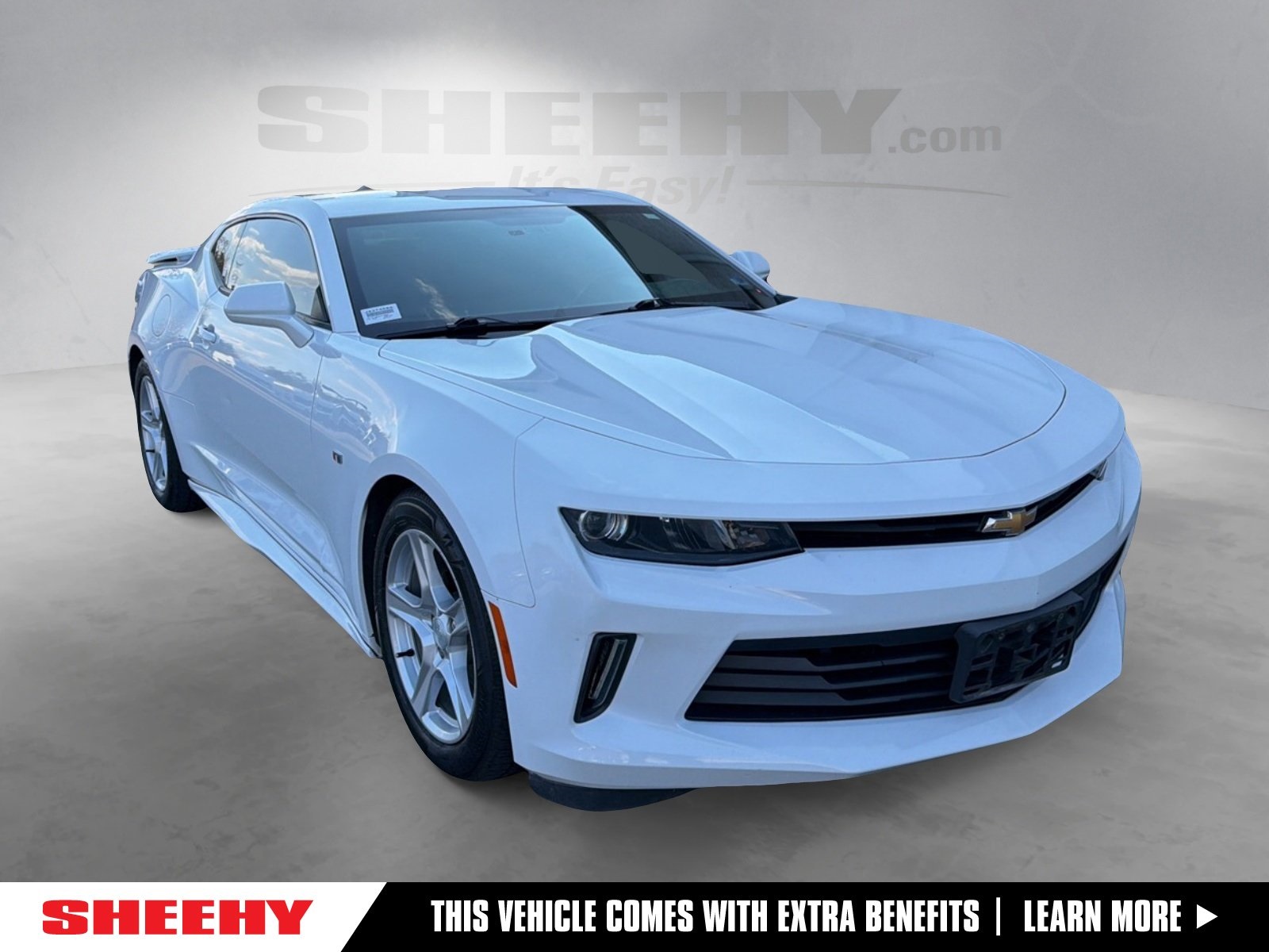 2018 Chevrolet Camaro 1LT's photo