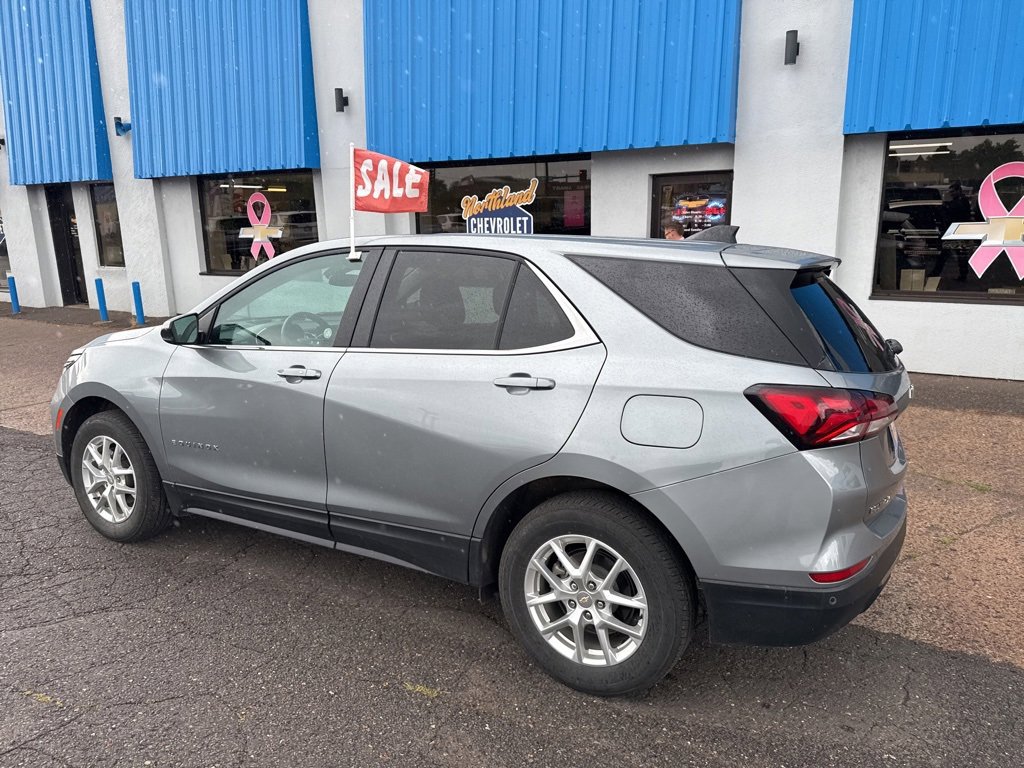 2024 Chevrolet Equinox LT photo 12