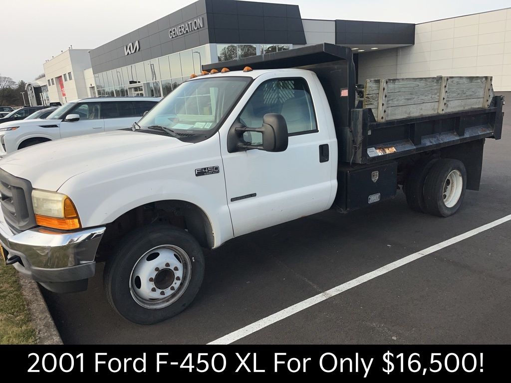 2001 Ford F-450's photo