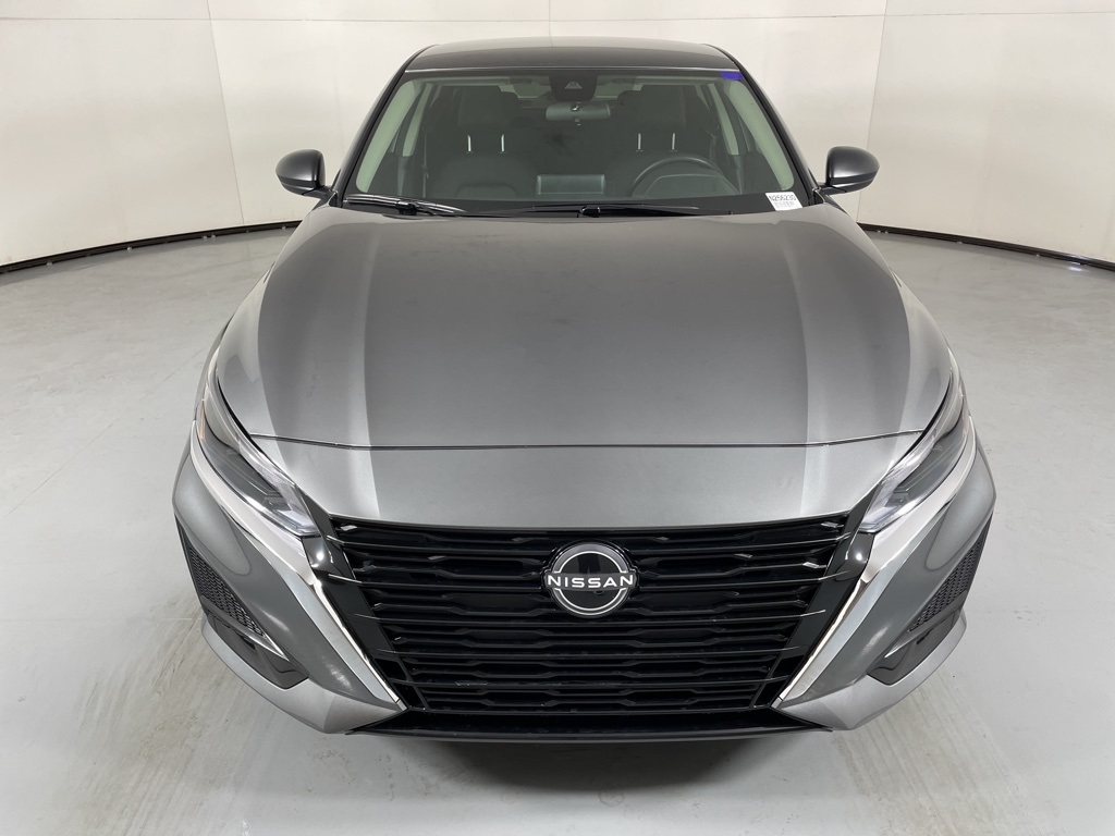 2025 Nissan Altima 2.5 SV photo 3