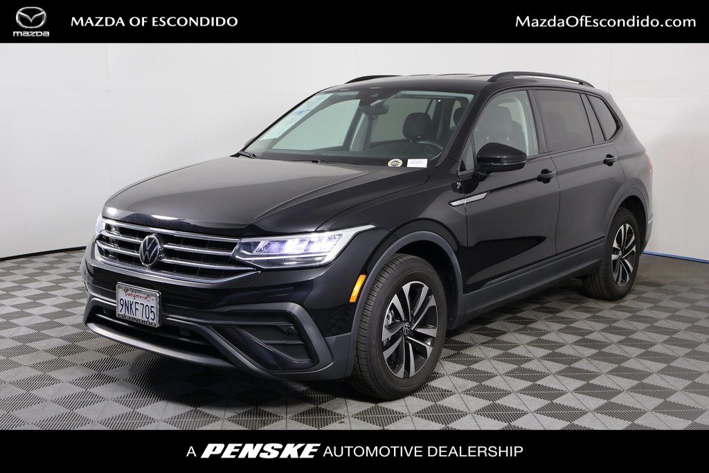 2024 Volkswagen Tiguan S's photo