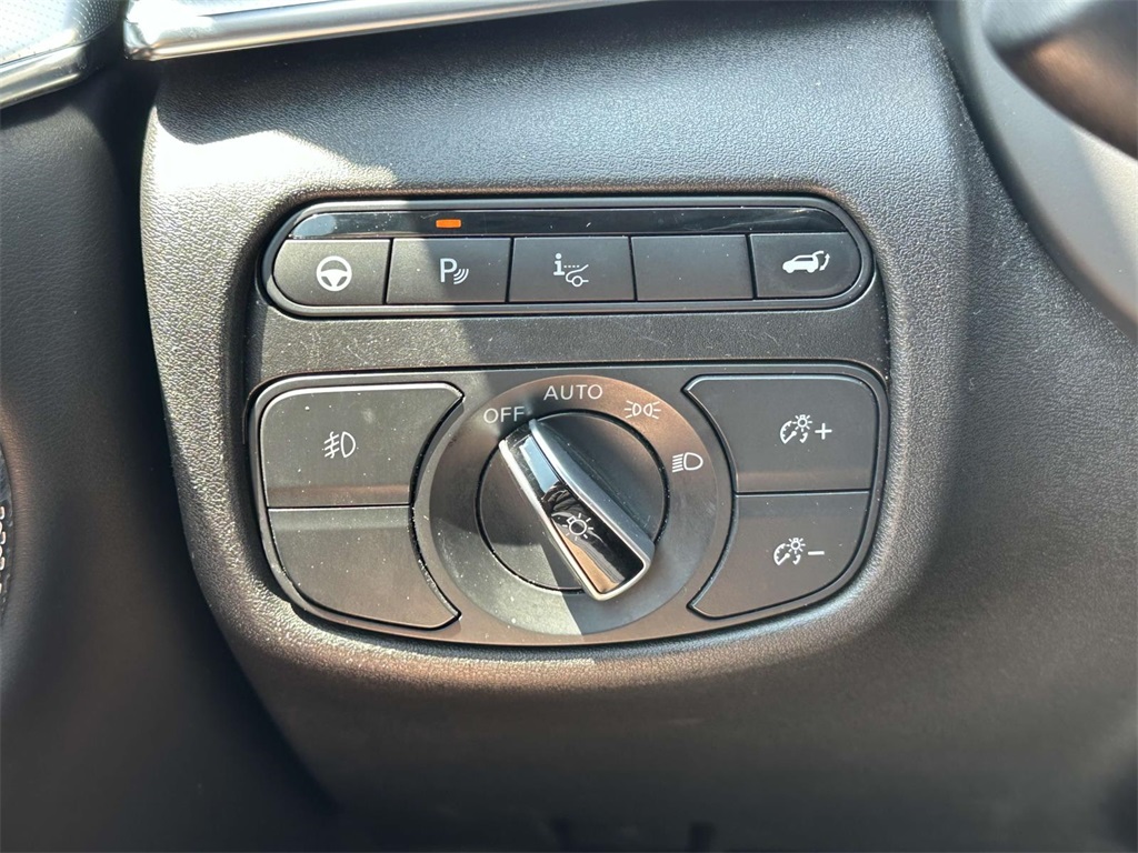 2019 Infiniti QX50 Essential photo 23