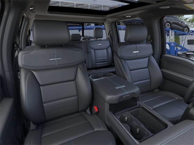 2026 Ford F-350 Platinum photo 2